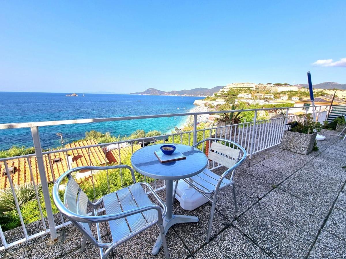 Appartamenti La Terrazza Sulle Ghiaie - Goelba Portoferraio Zewnętrze zdjęcie